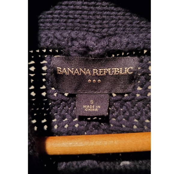 Banana Republic heavy knit 3/4 cardigan - Picture 3 of 11